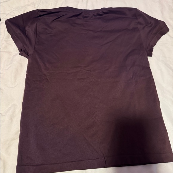 Sunday Best Sinchseamless tshirt - Picture 3 of 3